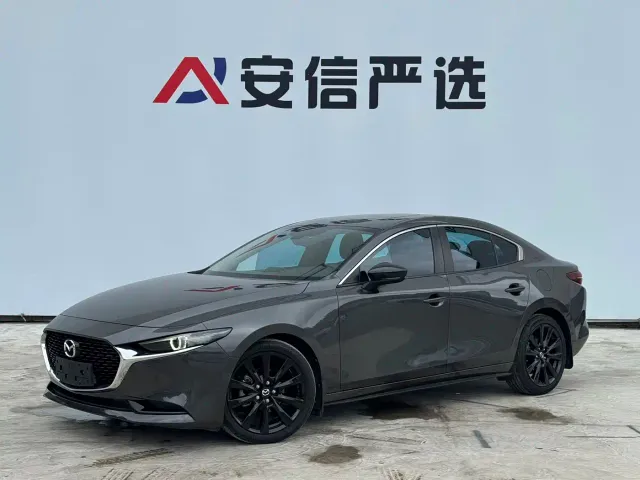 Фотография автомобиля — Mazda Axela