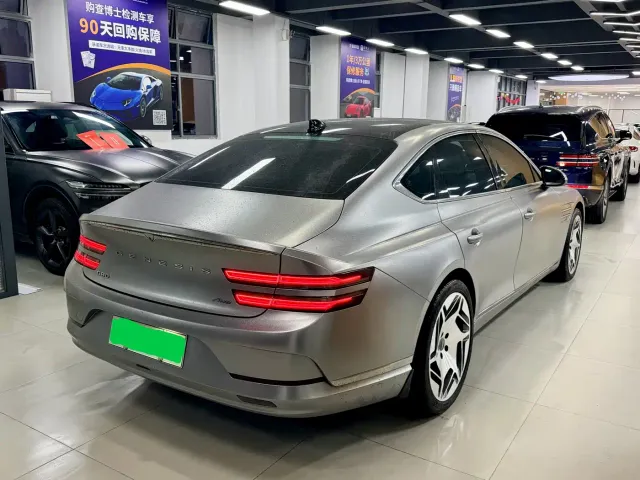 Genesis Pure Electric G80 — Фото автомобиля 4