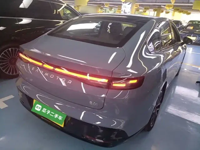 Leapmotor B01 — Фото автомобиля 6