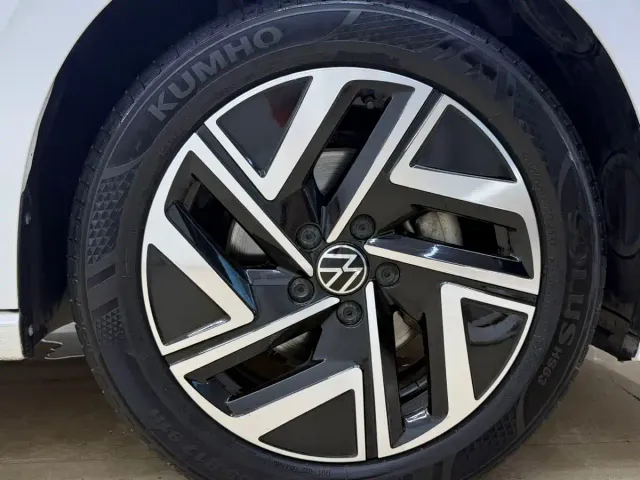 Volkswagen Sagitar — Фото автомобиля 24