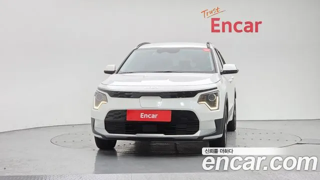 Kia Niro Niro (New) — Фото автомобиля 3