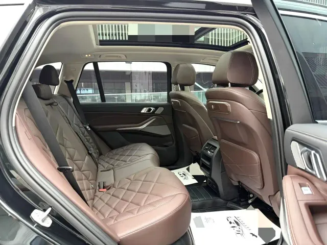 BMW X5 — Фото автомобиля 9