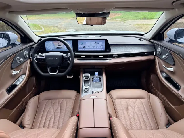 Chery Arrizo 8 — Фото автомобиля 6