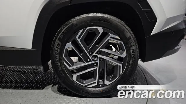Hyundai Tucson NX4 — Фото автомобиля 6