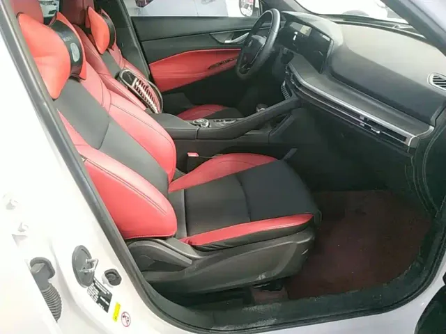 Changan CS35 Plus — Фото автомобиля 24