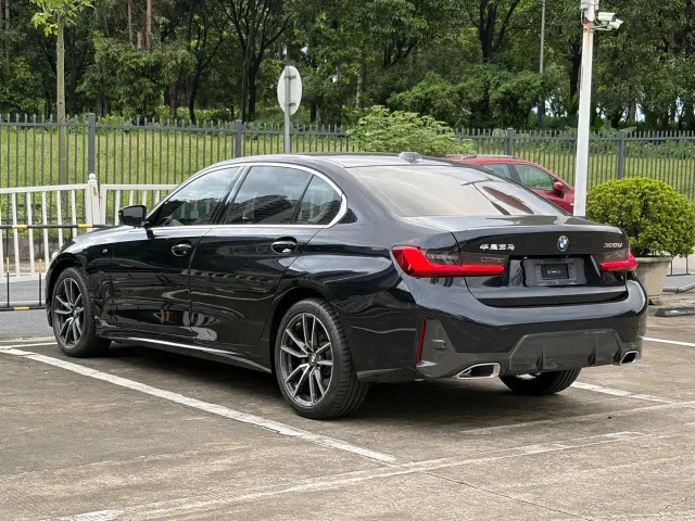 BMW 3 Series — Фото автомобиля 6
