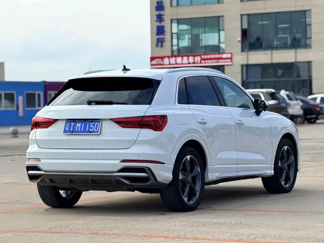 Audi Audi Q3 2022 35 TFSI Fashion Dynamic — Фото автомобиля 5
