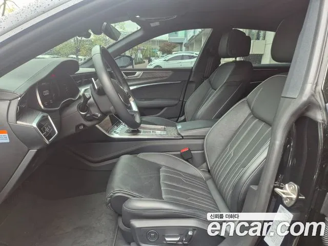 Audi A7 4K — Фото автомобиля 3