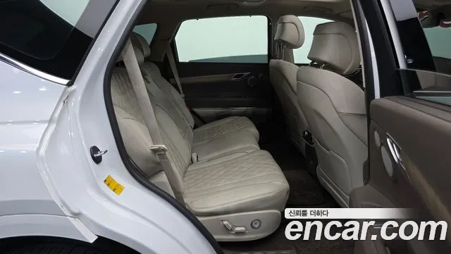 Genesis GV80 — Фото автомобиля 12