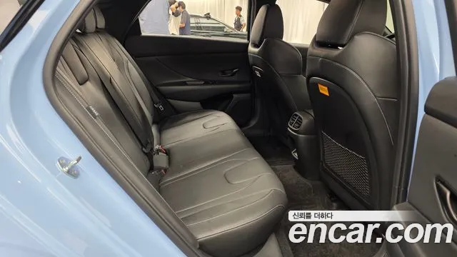 Hyundai Avante CN7 — Фото автомобиля 12