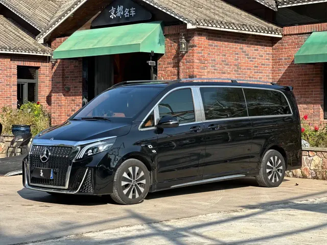 Фотография автомобиля — Mercedes-Benz Vito