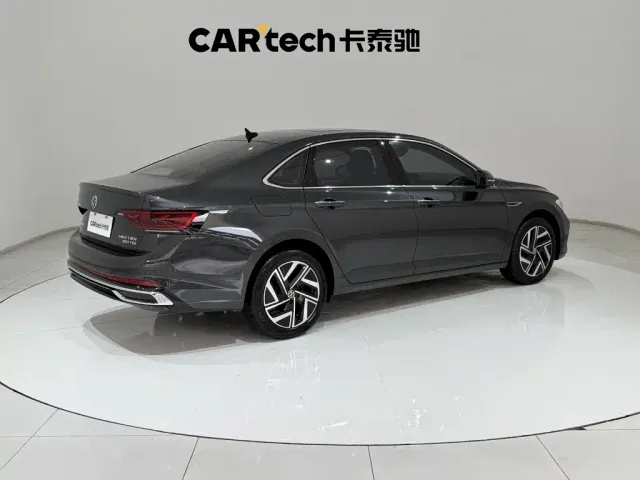 Volkswagen Sagitar — Фото автомобиля 5