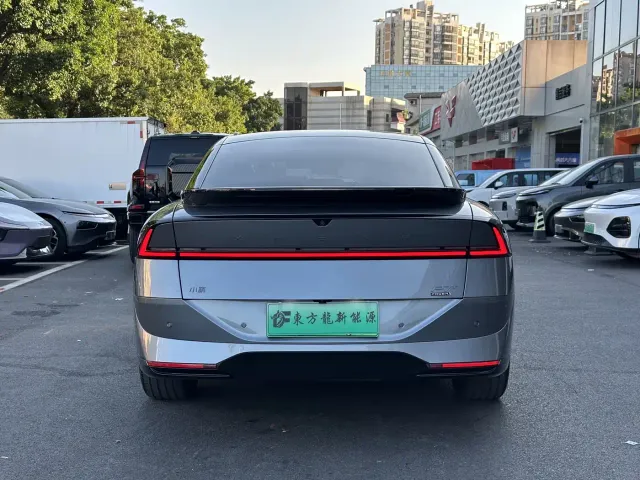 Xpeng P7+ — Фото автомобиля 6