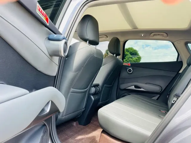 BYD Yuan PLUS — Фото автомобиля 19