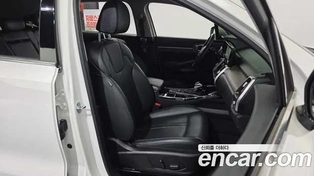 Kia Sorento Sorento 4-е поколение Дизель 2.2 2WD — Фото автомобиля 23