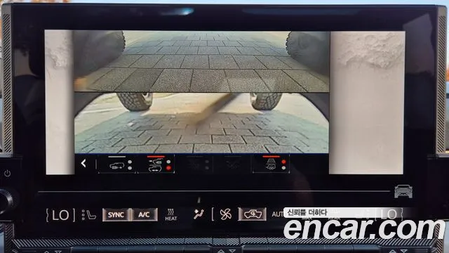 GMC Hummer EV — Фото автомобиля 13