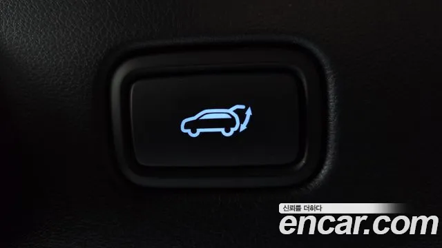 Hyundai Tucson Tucson (NX4) Бензин 1.6 Turbo 4WD — Фото автомобиля 20
