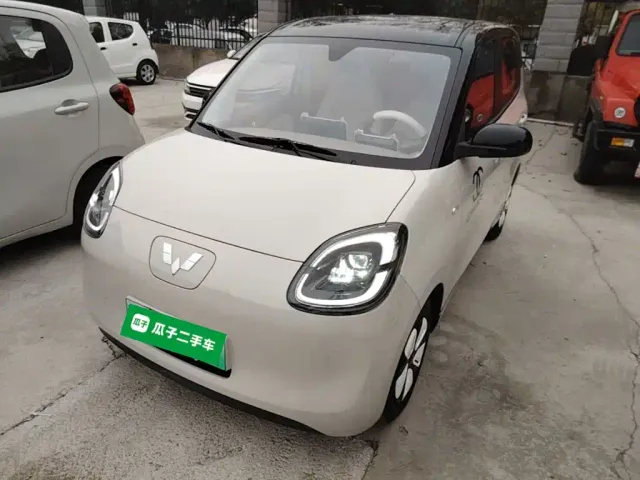 Фотография автомобиля — Wuling Hongguang Mini EV