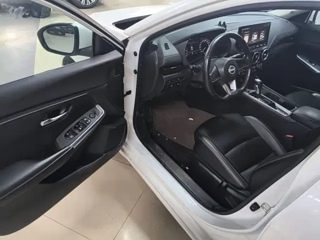 Nissan Sylphy — Фото автомобиля 15