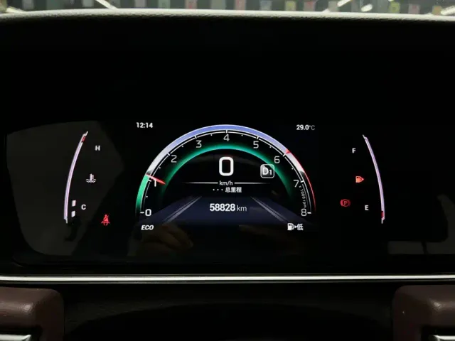 GAC Trumpchi M6 — Фото автомобиля 22