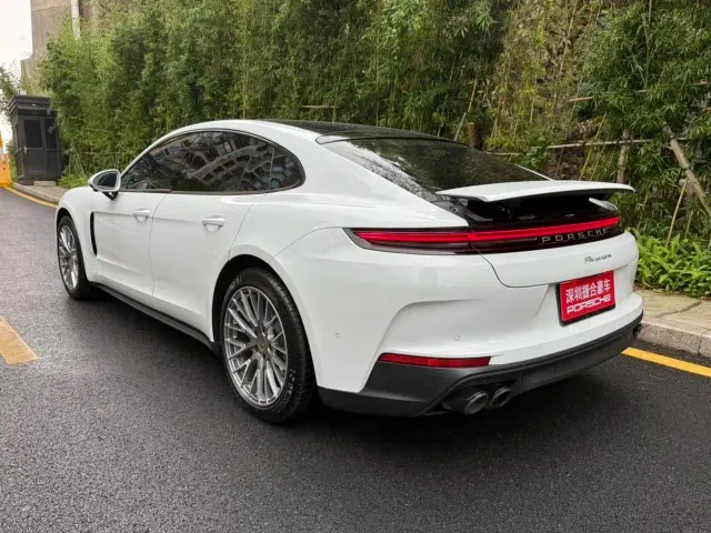 Porsche Panamera — Фото автомобиля 4