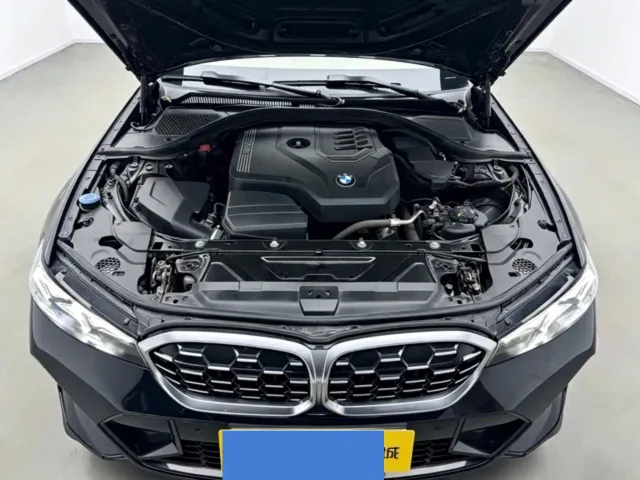 BMW 3 Series — Фото автомобиля 12