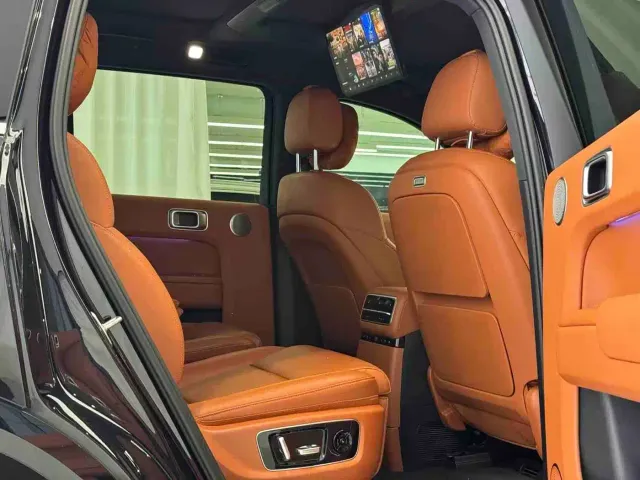 Li Auto L9 — Фото автомобиля 6