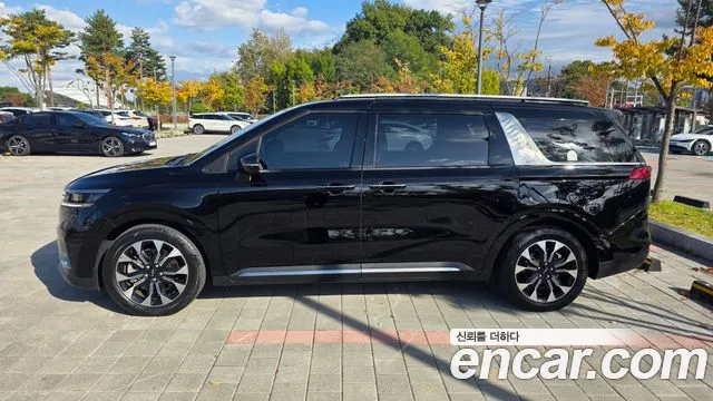Kia Carnival 4th Gen — Фото автомобиля 3