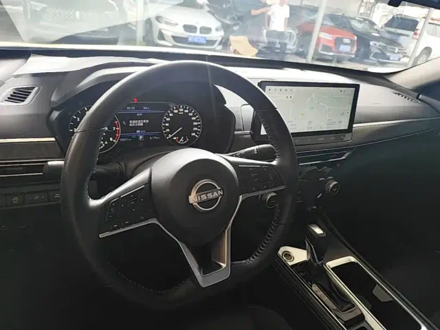 Nissan Teana — Фото автомобиля 9
