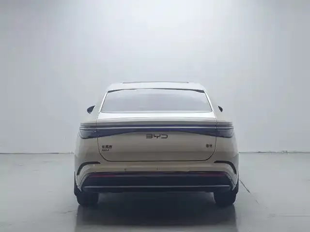 BYD Seal — Фото автомобиля 10