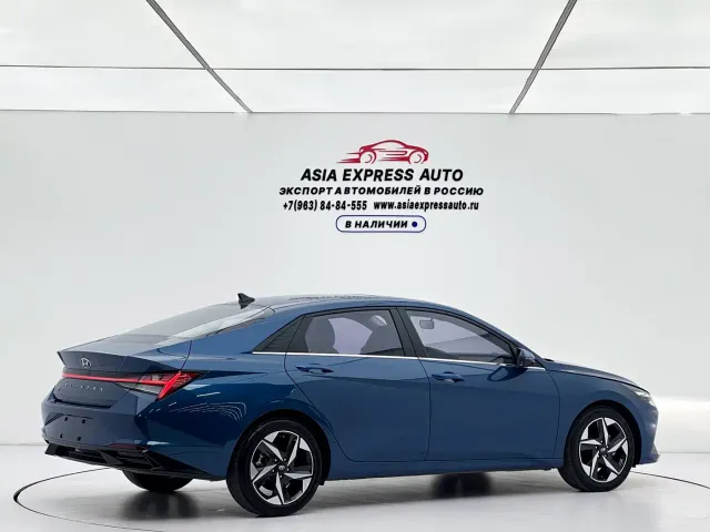 Hyundai Elantra — Фото автомобиля 6