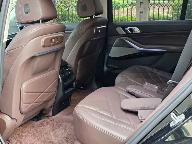 BMW X5 — Фото автомобиля 7