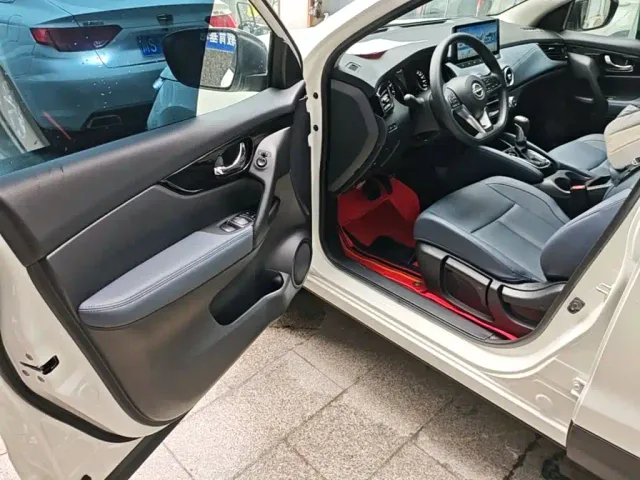 Nissan Qashqai — Фото автомобиля 15