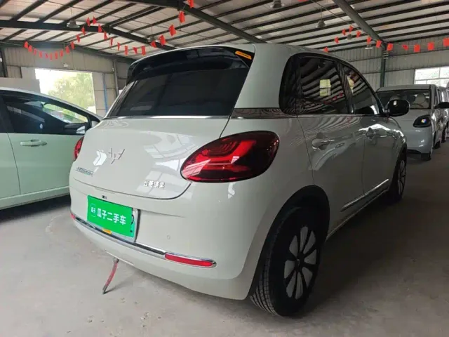 Wuling Bingo — Фото автомобиля 6