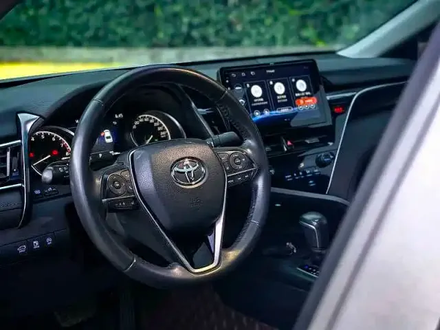 Toyota Camry — Фото автомобиля 5