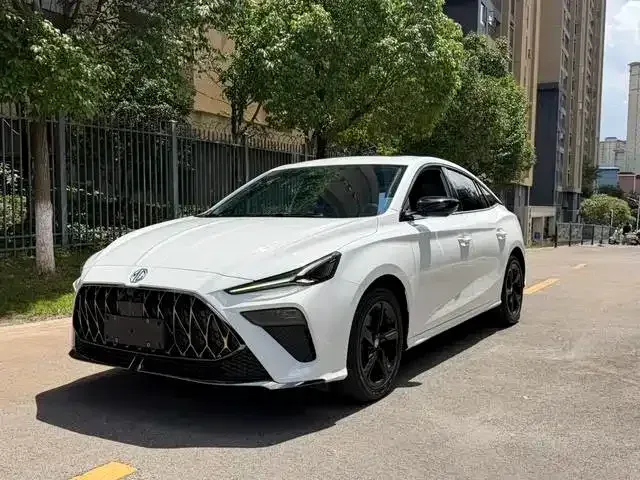 Фотография автомобиля — MG 5 Scorpio