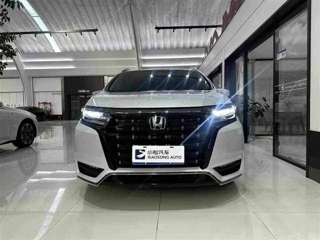 Honda Elysion — Фото автомобиля 2