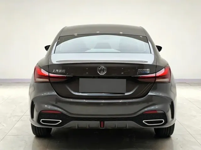 MG 5 — Фото автомобиля 6