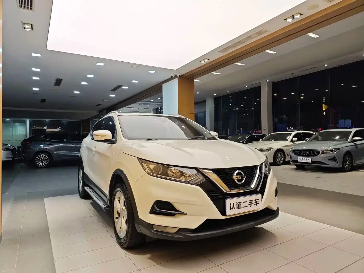 Nissan Qashqai 2021 2.0L CVT Smart Version — Фото автомобиля 4