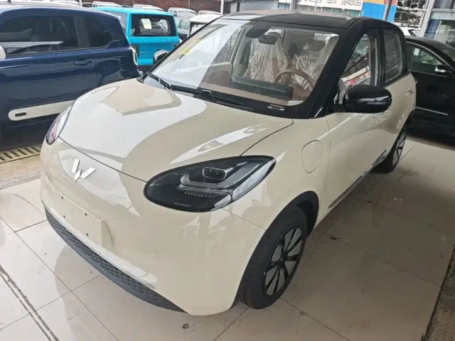 Фотография автомобиля — Wuling Bingo