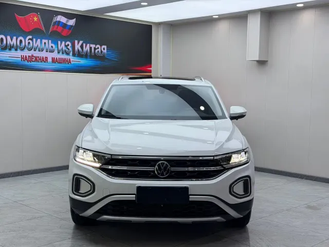 Volkswagen T-Roc — Фото автомобиля 2