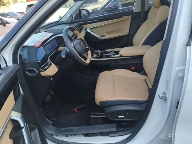 Geely Boyue L — Фото автомобиля 14