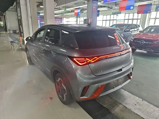 BYD Dolphin — Фото автомобиля 4
