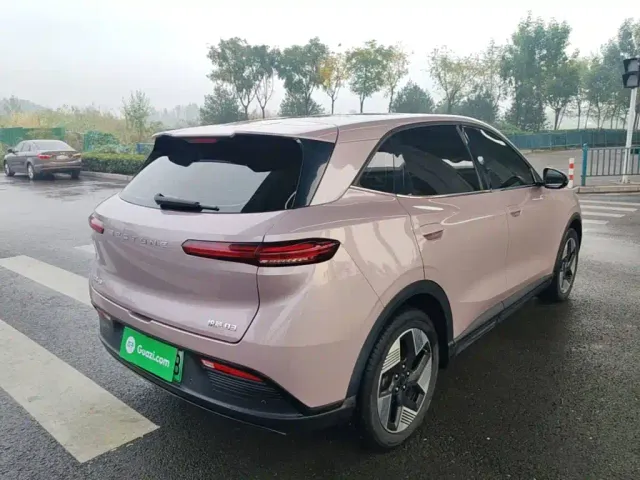 Bestune Yueyi 03 — Фото автомобиля 6