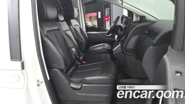 Hyundai Staria — Фото автомобиля 15