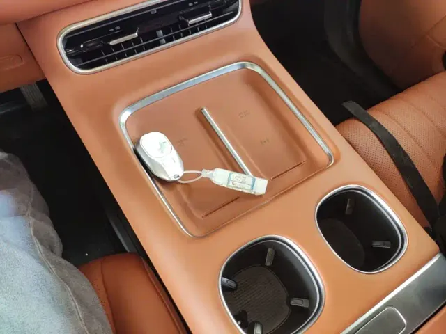 GAC Trumpchi Xiangwang S9 — Фото автомобиля 13