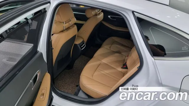 Hyundai Sonata Sonata Edge(DN8) 1.6 Turbo — Фото автомобиля 11