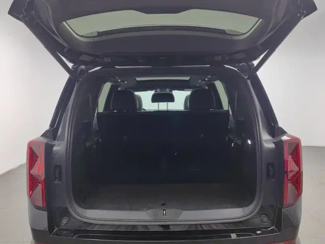 GAC Trumpchi GS8 — Фото автомобиля 16