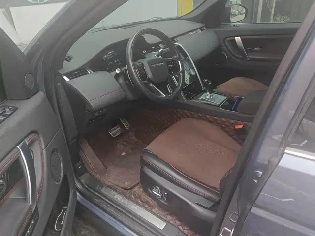 Land Rover Discovery Sport — Фото автомобиля 9