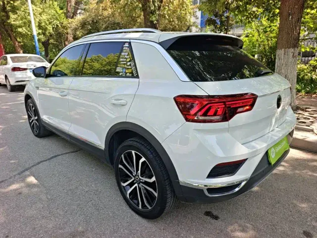 Volkswagen T-Roc — Фото автомобиля 22